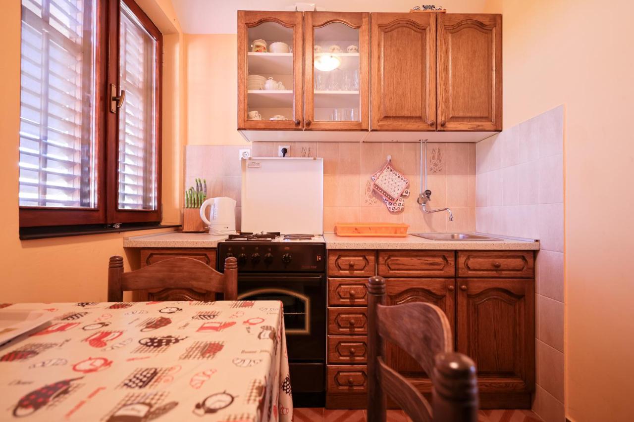 Apartment Ruza Sukošan Exteriér fotografie