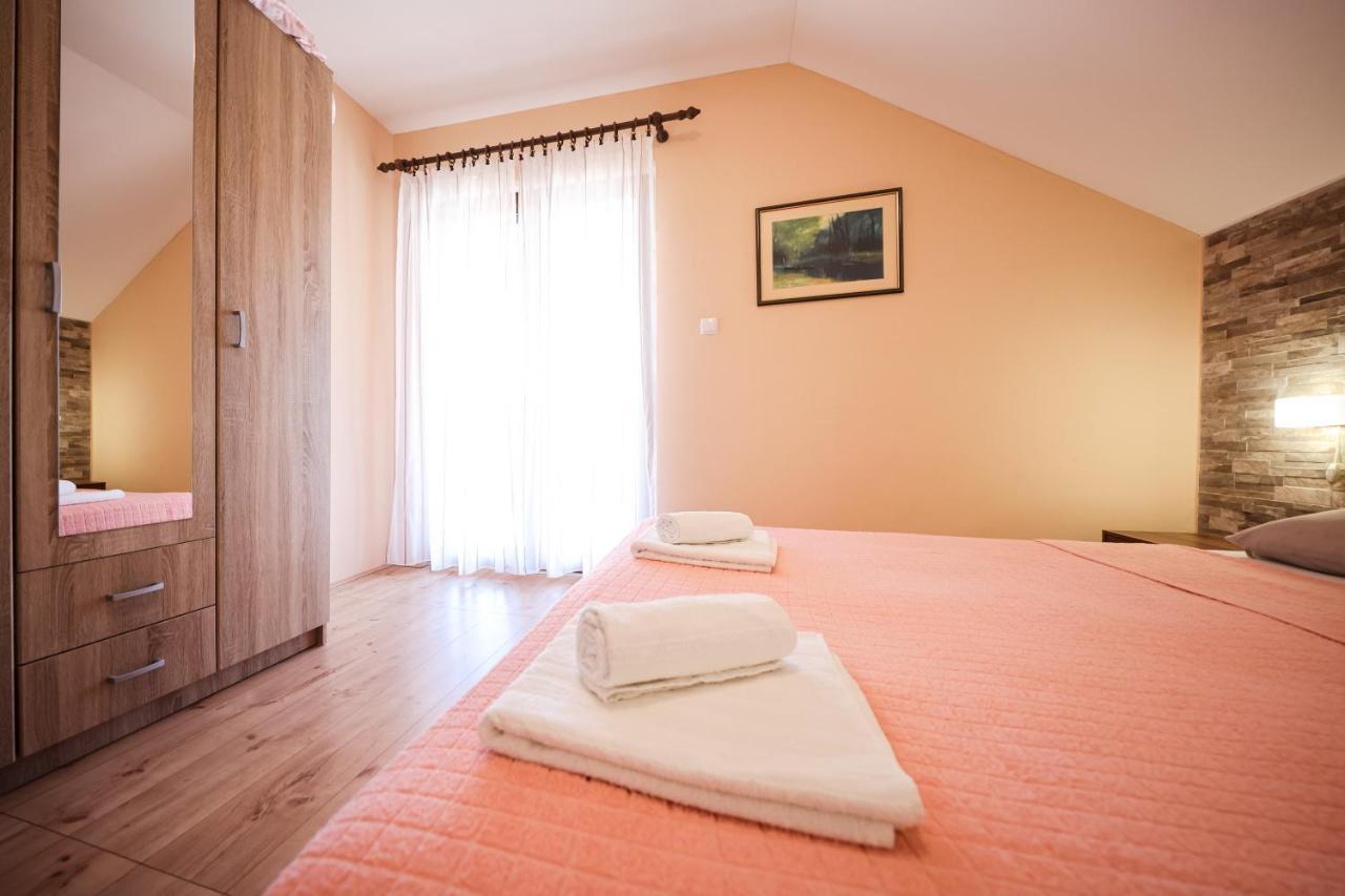 Apartment Ruza Sukošan Exteriér fotografie