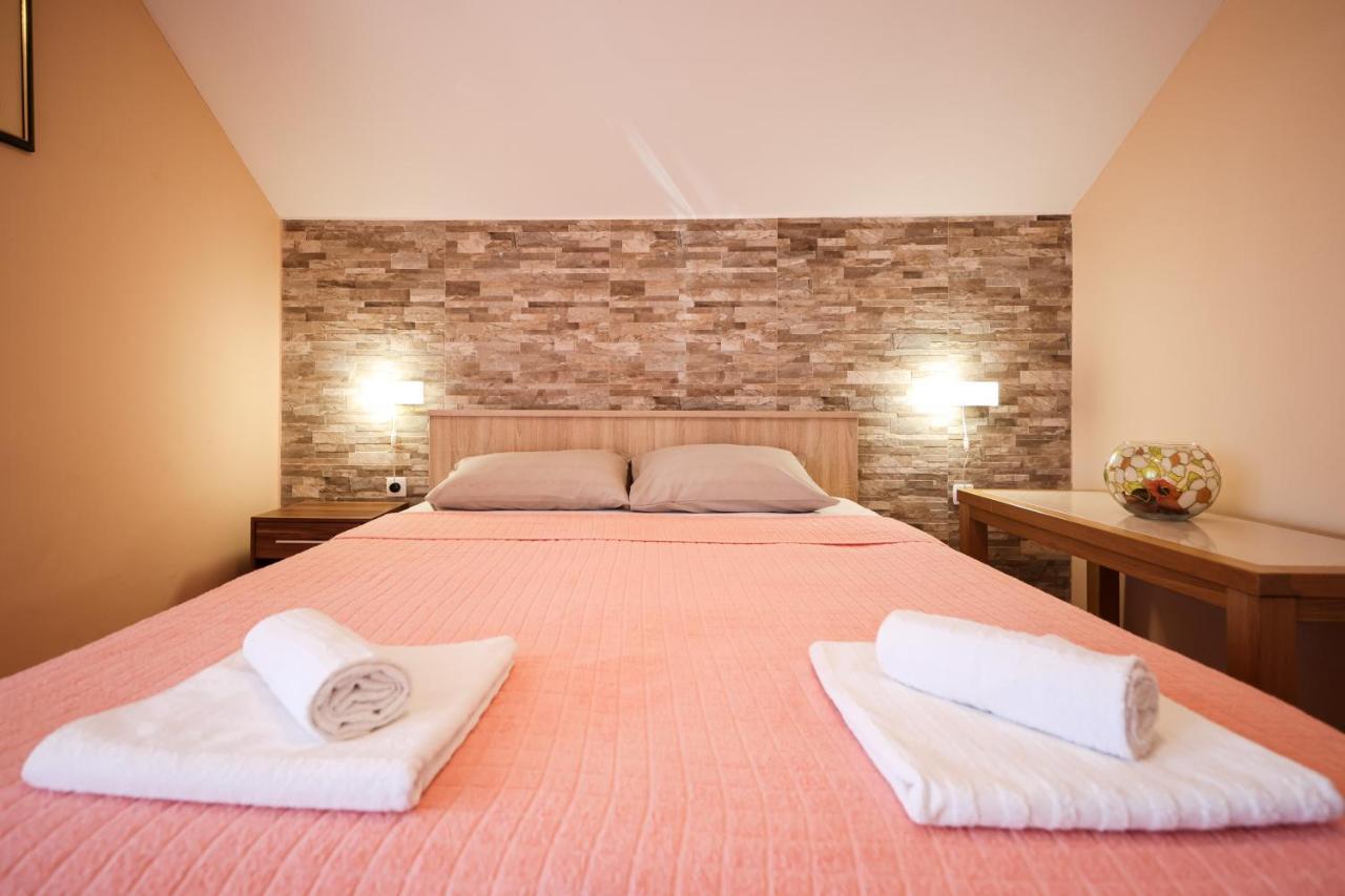 Apartment Ruza Sukošan Exteriér fotografie