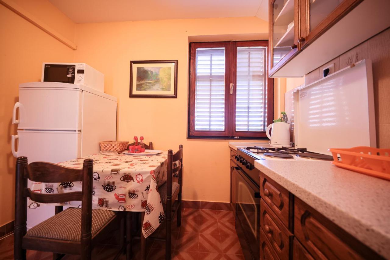 Apartment Ruza Sukošan Exteriér fotografie